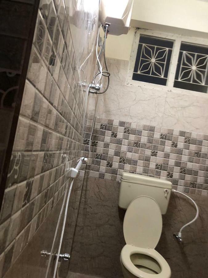 Arn Hotel